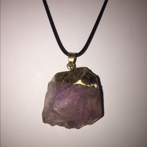 Elegant and Exquisite Agate Necklace